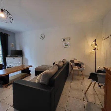 Ferme De La Porte En Aix